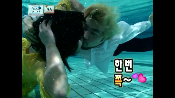 찍다보니 몰입하게 됐다는 노홍철과 정형돈의 수중키스신.jpg | 인스티즈