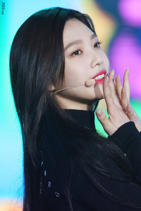 레전드 찍은 코뮤페 올블랙 조이.jpg | 인스티즈
