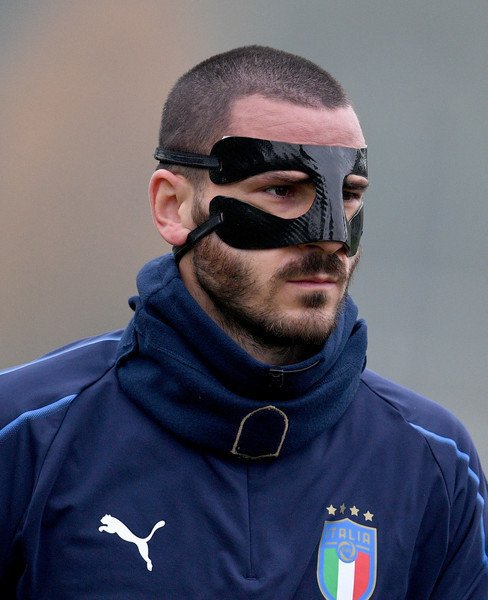 현대판 검투사 같은 보누치 ㄷㄷㄷㄷ. JPG | 인스티즈