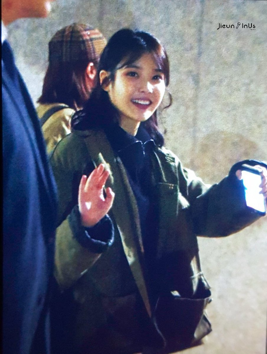 오늘자 광주콘서트 아이유 | 인스티즈