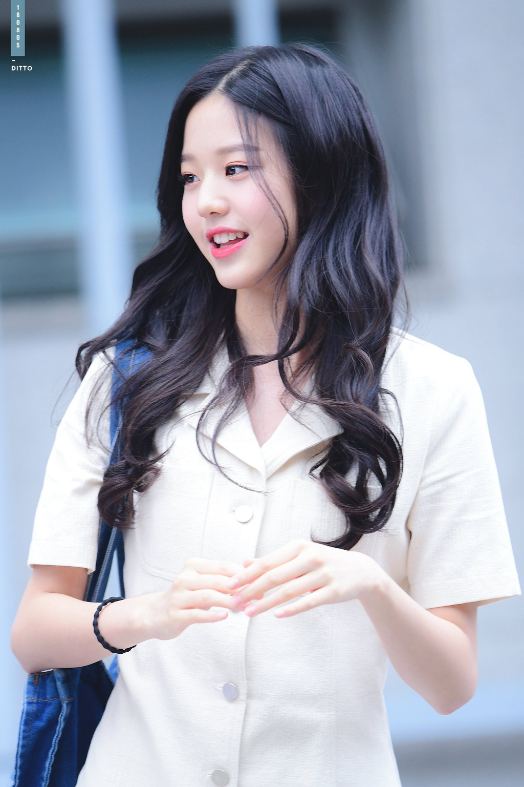 [프로듀스48] 오늘자 향후 스타쉽 미래플 책임질 안유진, 장원영 출근길.jpg | 인스티즈