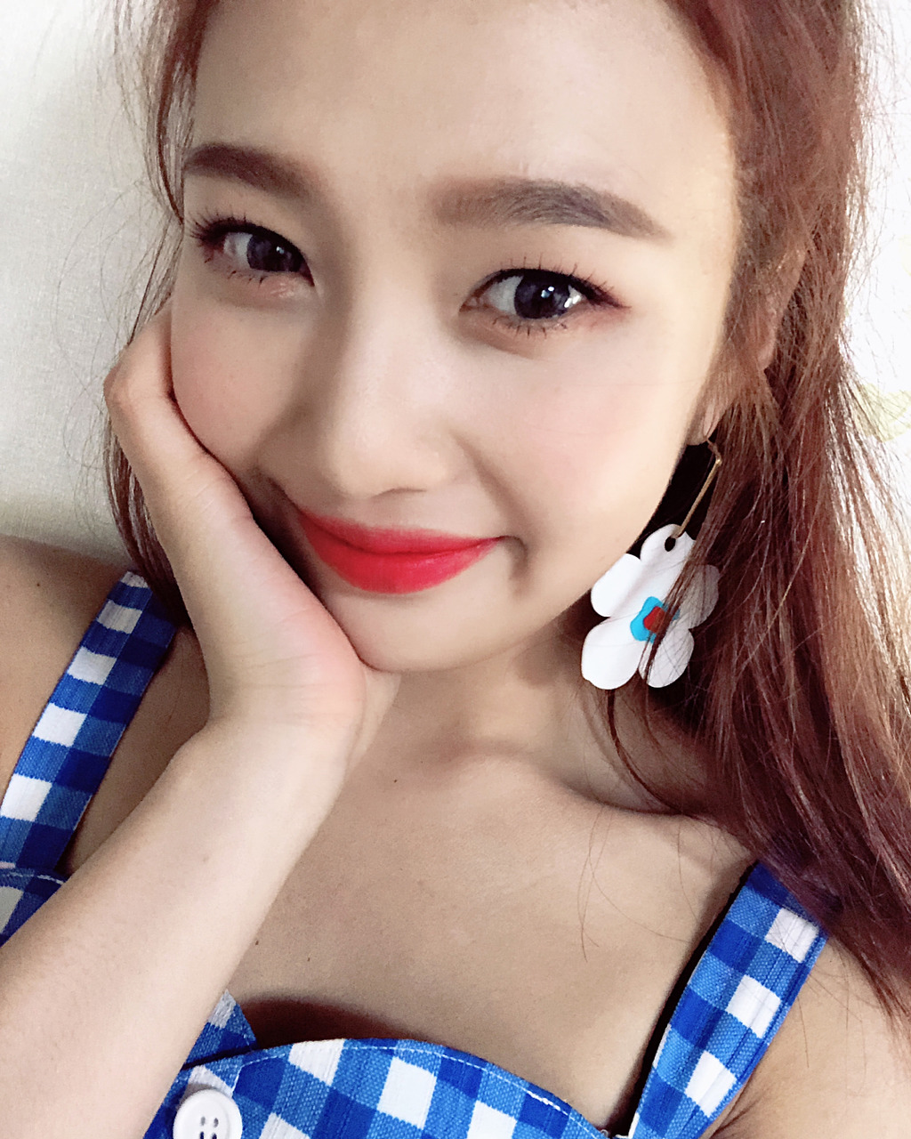 반묶음이 잘 어울리는 레드벨벳 조이.jpgif | 인스티즈